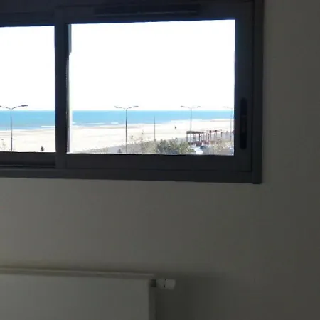 Apartment La Perle Marine, Luxe Et Raffinement, T4 Front De Narbonne