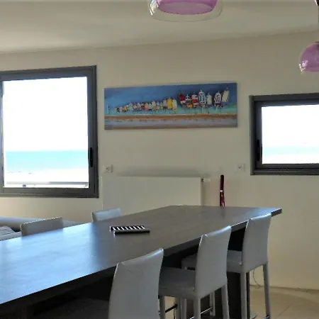 Apartment La Perle Marine, Luxe Et Raffinement, T4 Front De